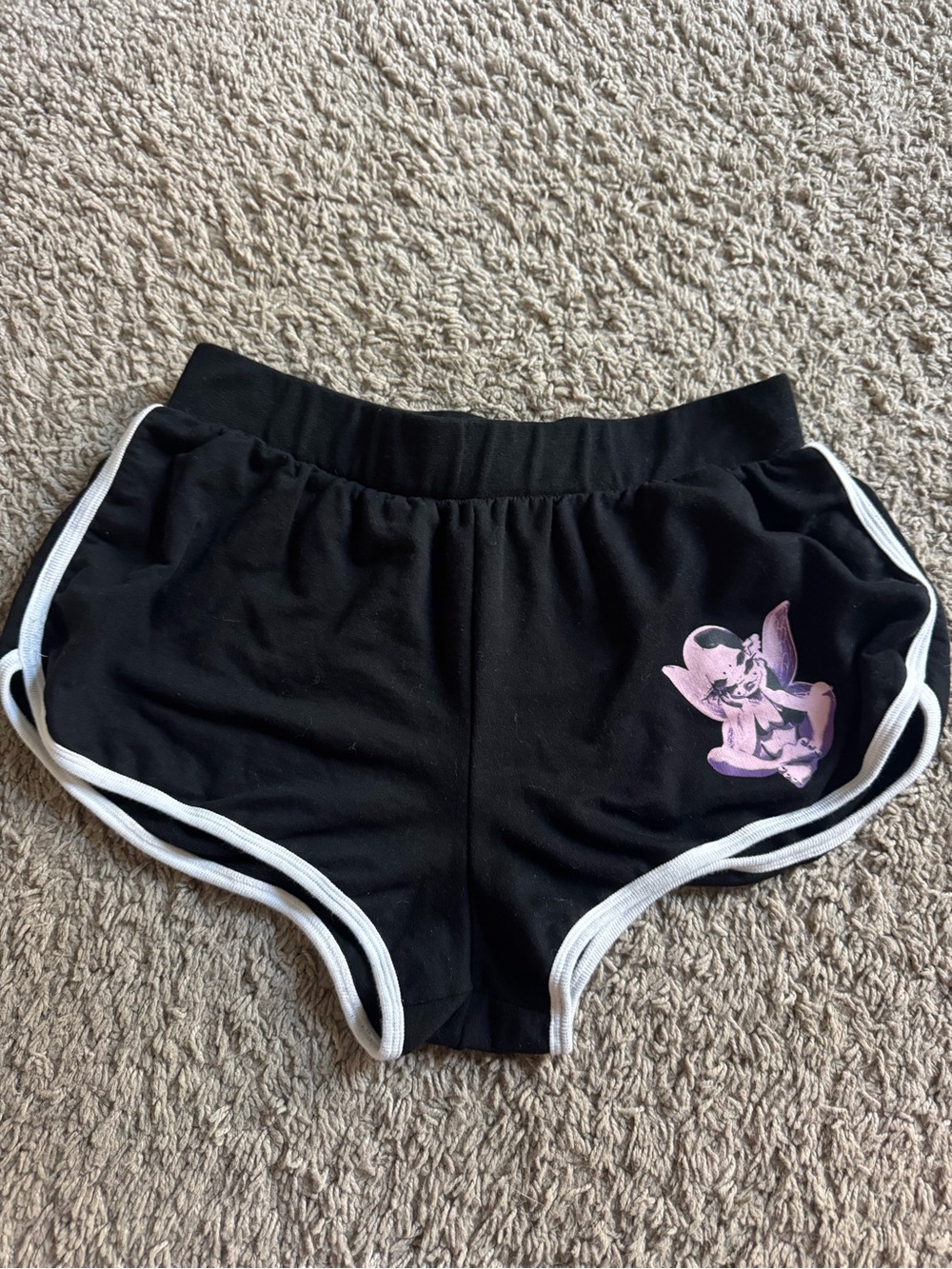 Melanie Martinez portals athletic short